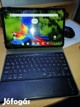 Peaq PET 11" Tablet Hama Billentyűzetes Tokkal, töltővel, kábellel