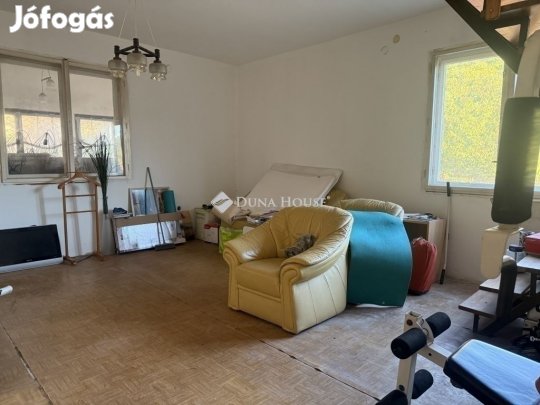 Péceli eladó 150 nm-es ház