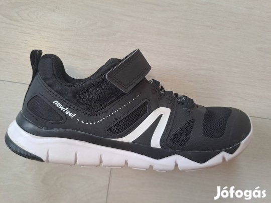 Pécs Decathlon 35-ös újszerű Newfeel sportcipő torna cipő