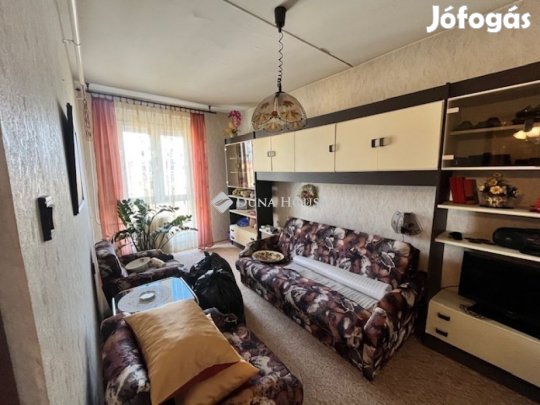 Pécs Kertvárosi 3 szobás lakás eladó