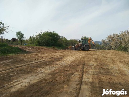 Pécs-Kispostavölgyben telek eladó