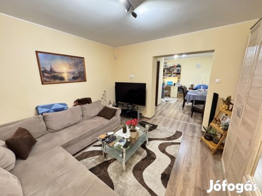 Pécs- 120 m2- es, 4 szobás családi ház eladó!