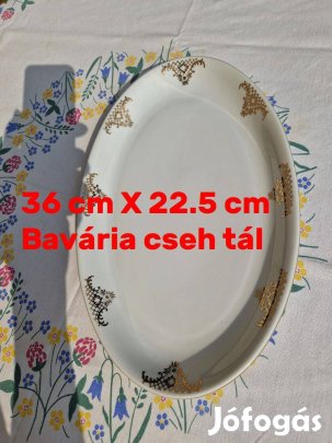 Pecsenyés tál arany dekorral