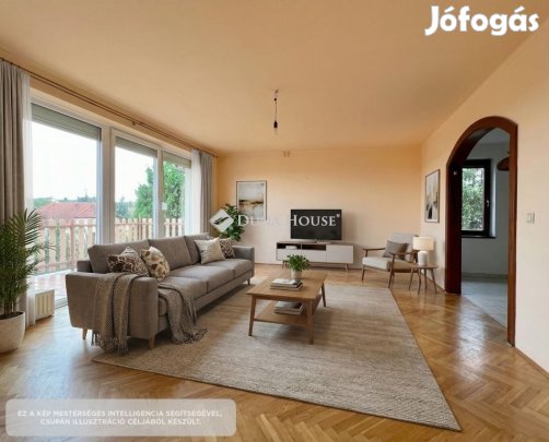 Pécsi 200 nm-es ház eladó