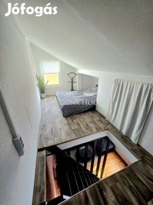 Pécsi eladó 168 nm-es ház