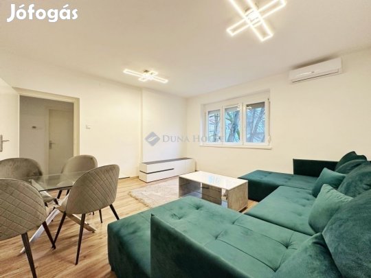 Pécsi eladó 49 nm-es lakás