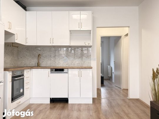 Pécsi eladó 51 nm-es lakás