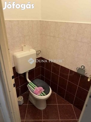 Pécsi eladó 60 nm-es lakás