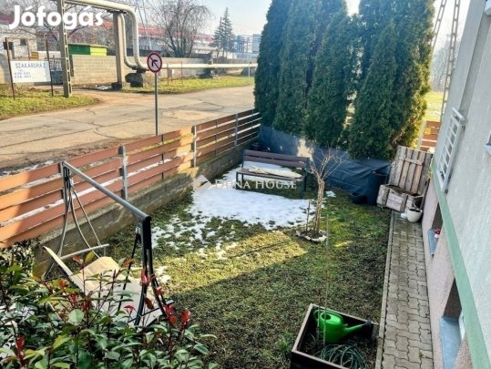 Pécsi eladó 62 nm-es lakás
