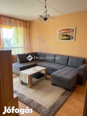 Pécsi eladó 67 nm-es lakás