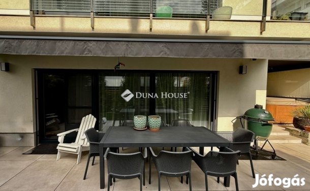 Pécsi eladó 75 nm-es lakás