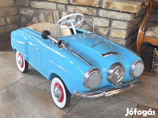 Pedálos Moszkvics Gömbi