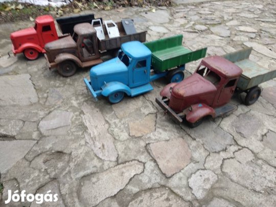 Pedálos Moszkvics kisautó zaporozsec