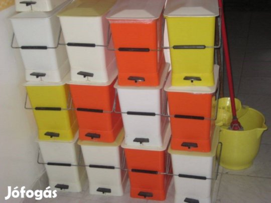 Pedálos szemetes 10l