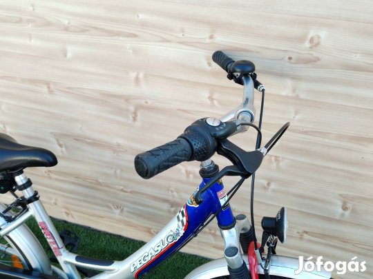 Pegasus 24-es aluvázas 3seb agyváltós gyermek kerékpár. 