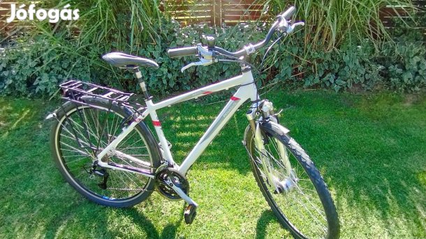 Pegasus Avanti 28-as trekking kerékpár