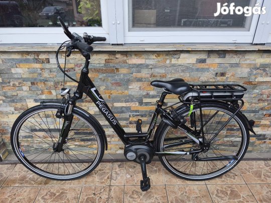 Pegasus solero 28as női mélyvázas bosch motoros ebike kerékpár!1848km