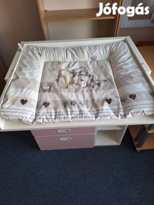 Pelenkázó asztal+Pelenkázó alátét