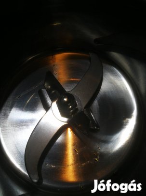 Pelletáló gép (pellet, peletáló, pelletálógép, granulátum, granuláló) 