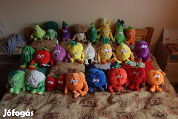 Penny plüss teljes csapat