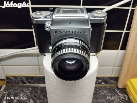 Pentacon Six+Objektív/közép form./