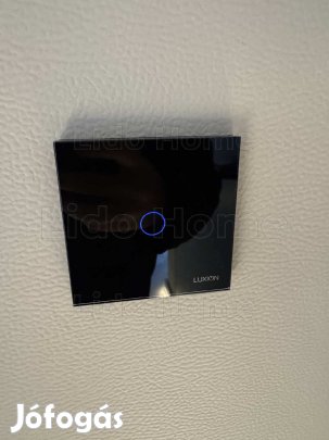 Penthouse lakás Zamárdiban!