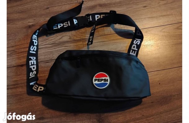 Pepsi hasitasi övtáska