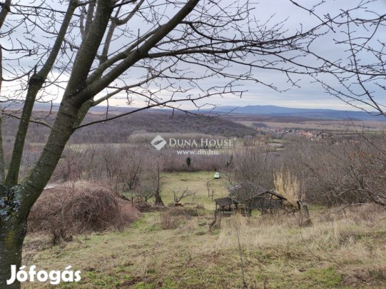 Perekedi eladó 9628 nm-es telek