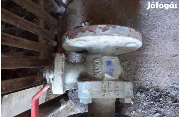 Peremes golyós csap Eladó