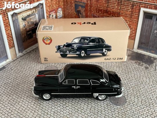 Perka GAZ-12 modellautó 1:64 méret