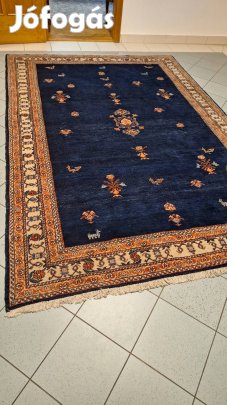 Perzsa kézi szőnyeg