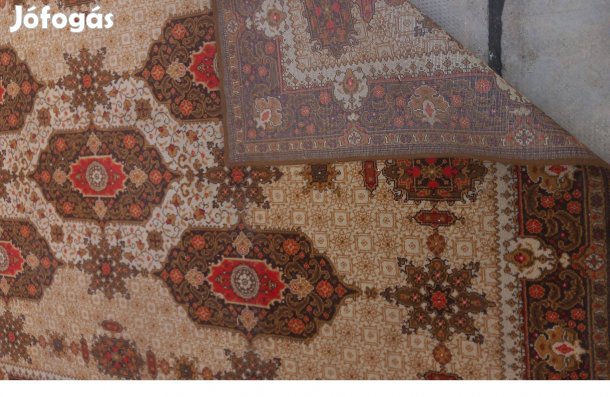 Perzsa szőnyeg szép állapotban