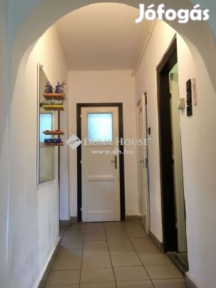 Pétfürdői eladó 73 nm-es ház