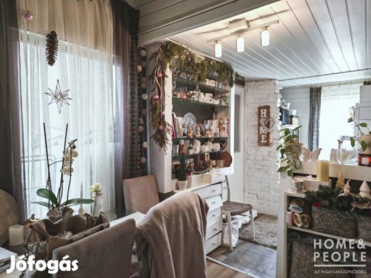 Petőfitelepen családi ház eladó - Szeged