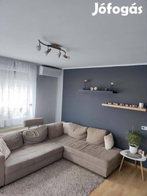 Petőfivárosban Lakás Eladó!