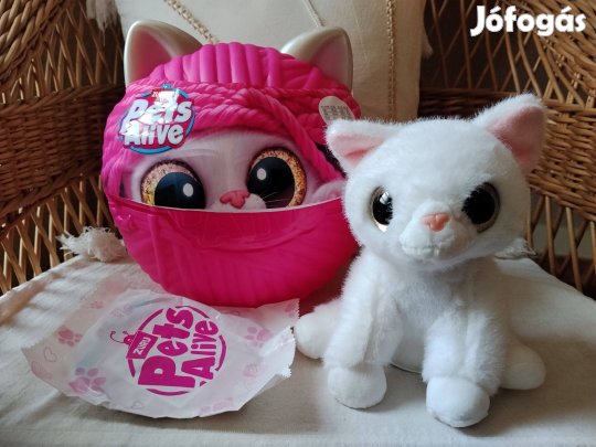 Pets Alive interaktív cica