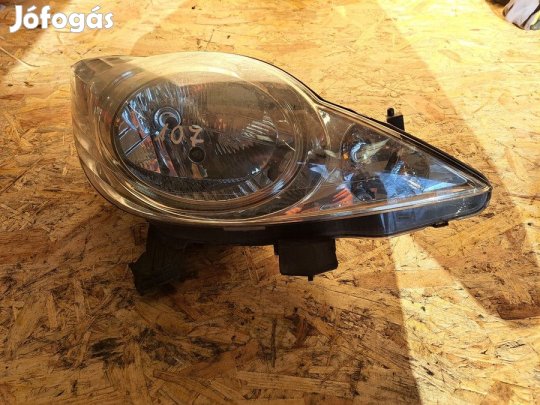 Peugeot 107 (2005-2014) Jobb Első Fényszóró