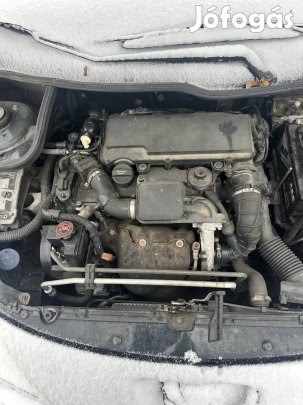 Peugeot 1.4 Hdi 8HZ komplett motor eladó . 