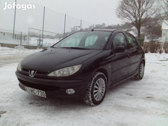 Peugeot 206 1.4 Presence Jó motorral.klímával.5...