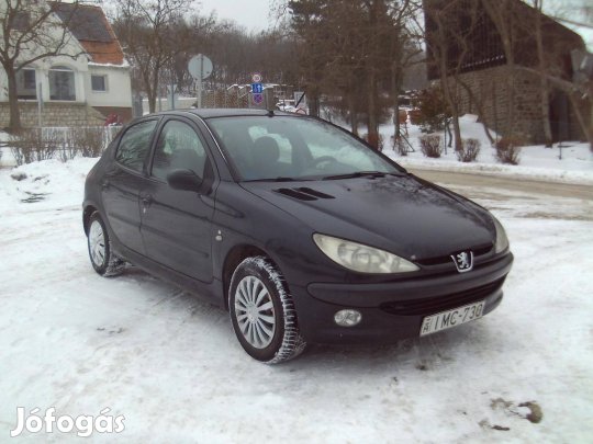 Peugeot 206 1.4 Presence Jó motorral.klímával.5...