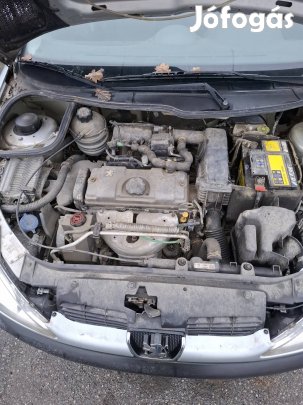 Peugeot 206 1.4 fojtószelep
