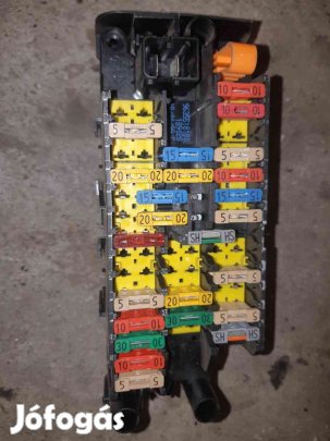 Peugeot 206 Biztosítéktábla / Relé Tábla