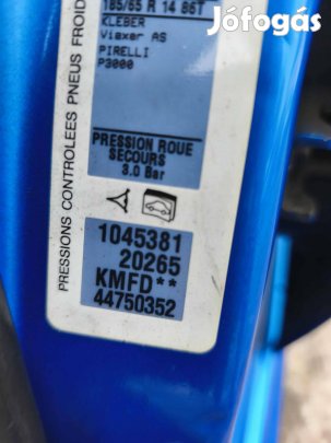 Peugeot 206 kormány  első lökhárító zár híd víz hűtő 