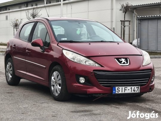 Peugeot 207 1.4 16V Premium 2TR