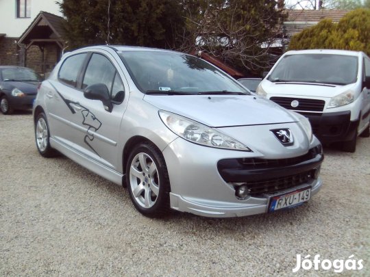 Peugeot 207 1.6 VTi Premium 2év műszakival.jó m...