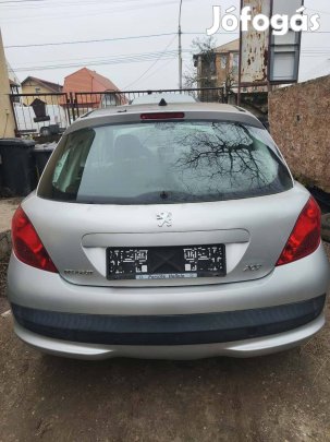 Peugeot 207 hátsó lámpa 