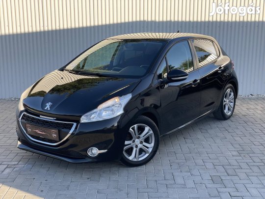Peugeot 208 1.6 e-HDi Allure Navi.Tempomat.Klím...