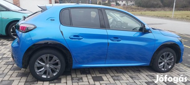 Peugeot 208 e208 50kWh Allure Pack Ajándék 1 Év...