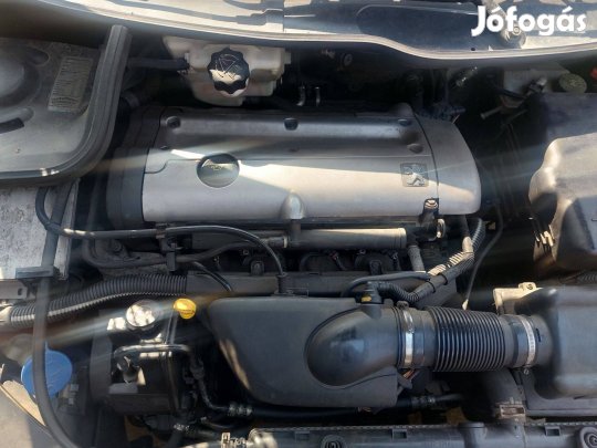 Peugeot 2.0 komplett motor Rfn