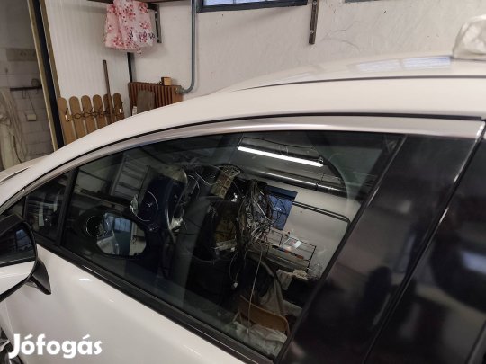 Peugeot 3008/5008 bal első ajtó díszléc 9025P1